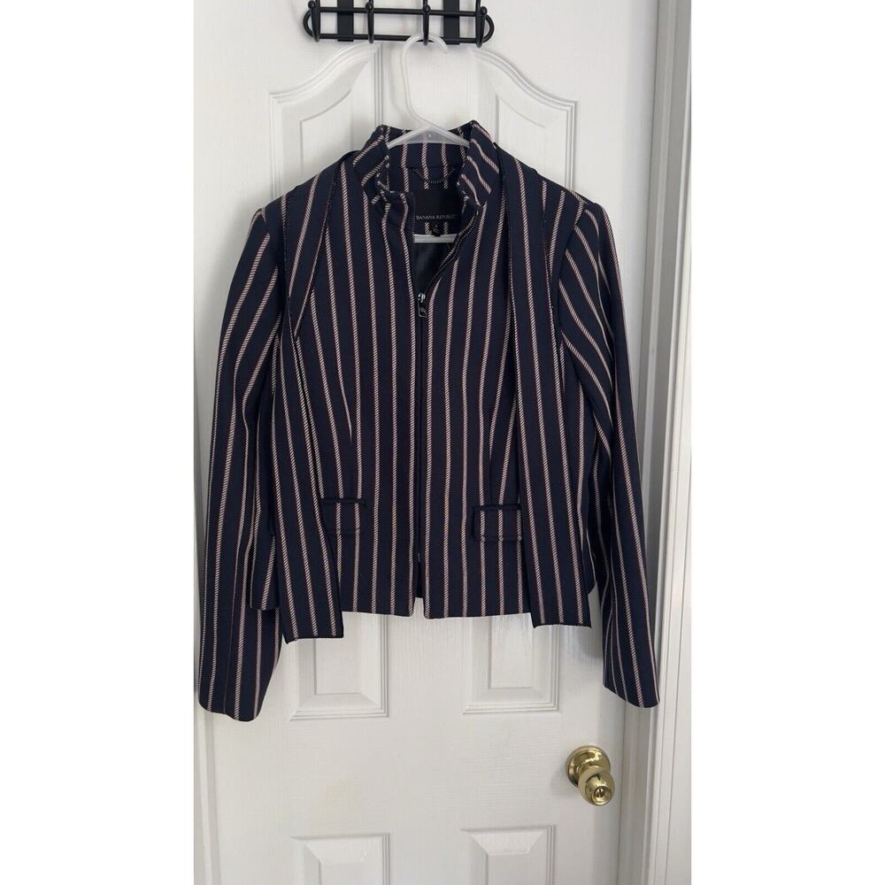 BANANA REPUBLIC Navy Blue ,White & Red STRIPED Women's Size 8 Cropped Blazer